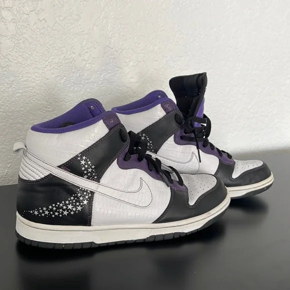 Nike | Shoes | Nike Dunks Purple Black And White Stars Great  display picture 2